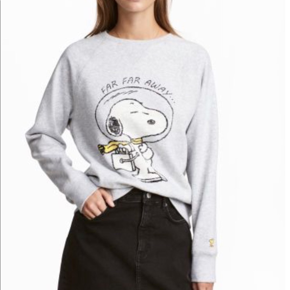 H&M  LO.G.G. Crewneck Pullover Sweatshirt